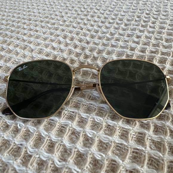 Ray-Ban Hexagonal Aviator Sunglasses - Picture 7 of 7